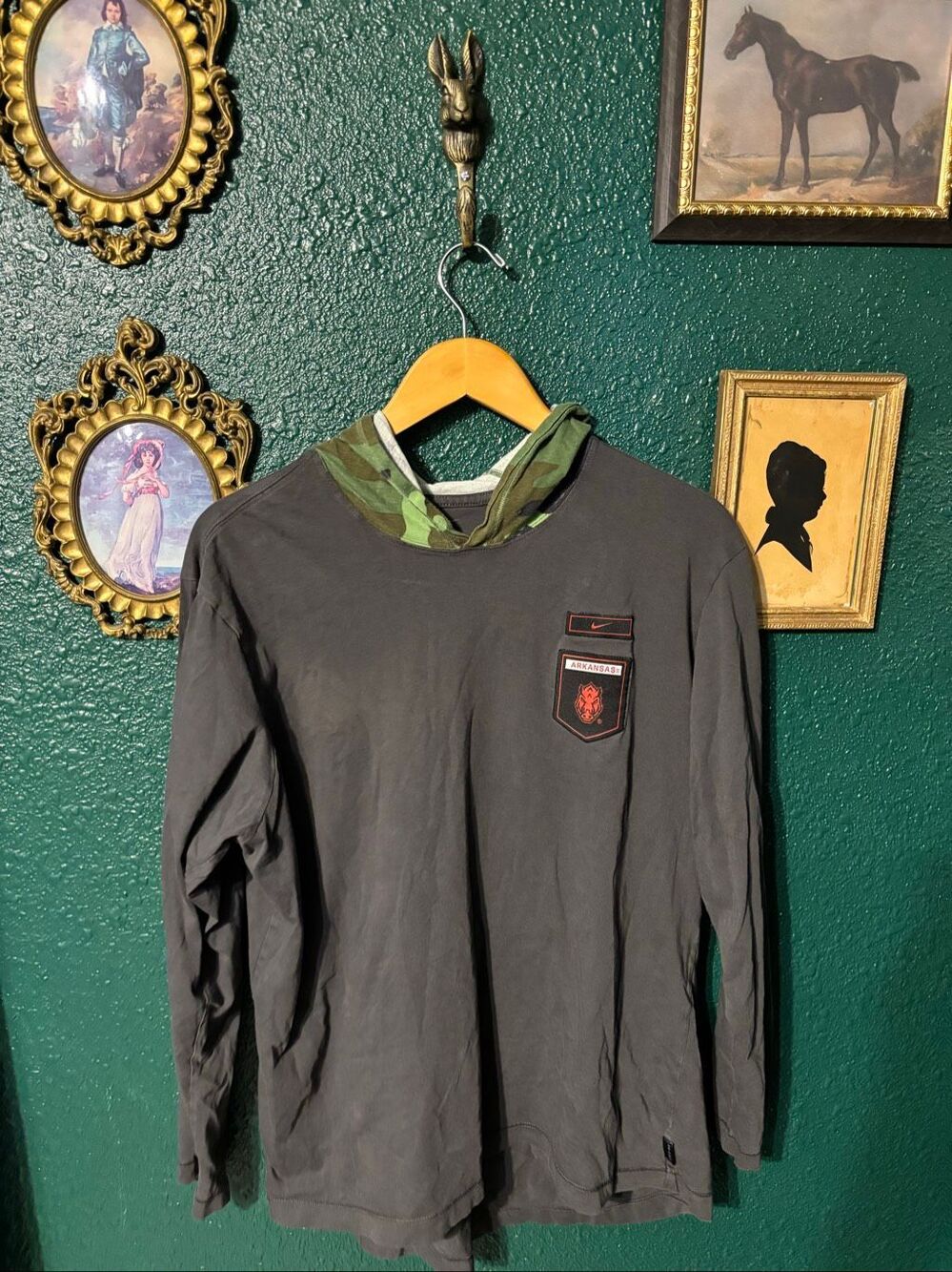 Arkansas Razorbacks Lightweight Nike Hoodie Mens Large L Salute to Service Gray